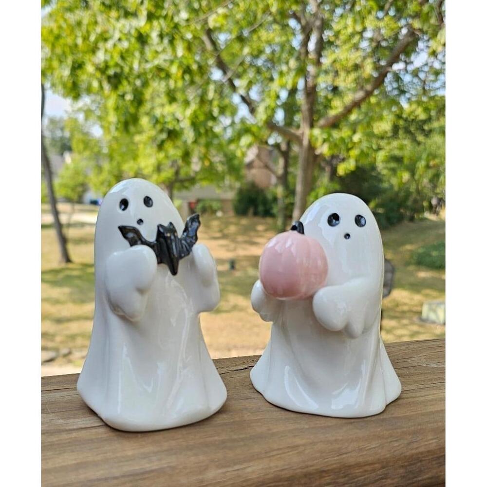 Target Hyde & EEK Boutique Ceramic Ghost with Bat + Pumpkin Halloween‎ Figurines